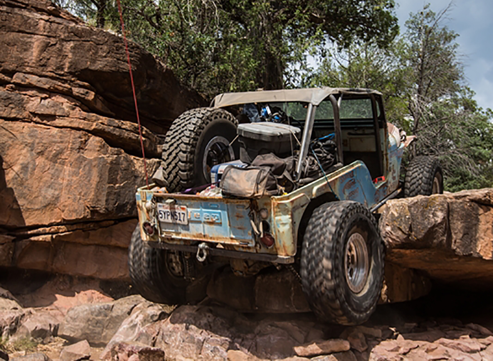 1971-repowered-jeep-rock-crawling.jpg