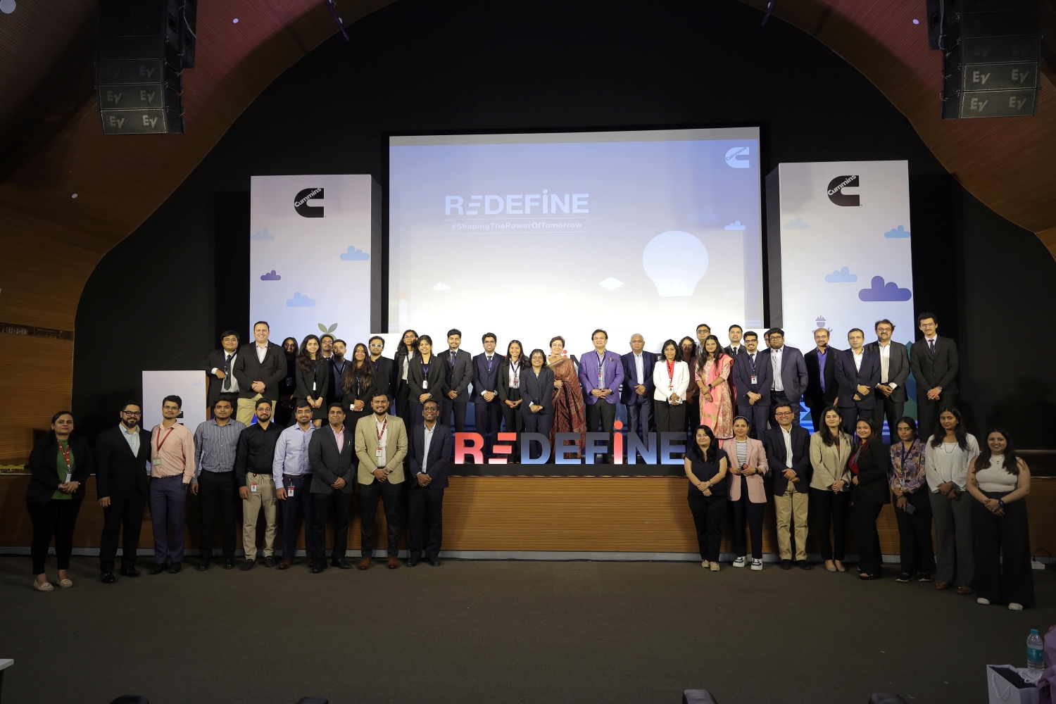 Finalist teams with Cummins India leadership and employees