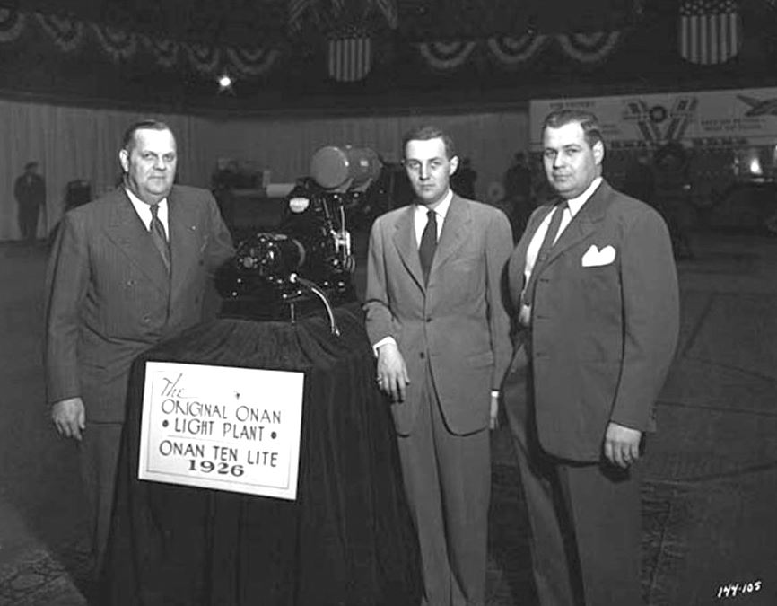 D.W. and sons Robert and C. Warren in 1926 with original Ten Lite
