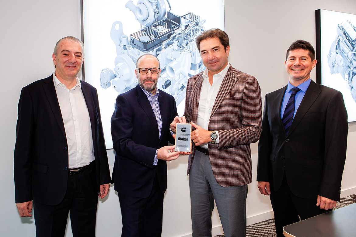 Presentation of a celebratory plaque