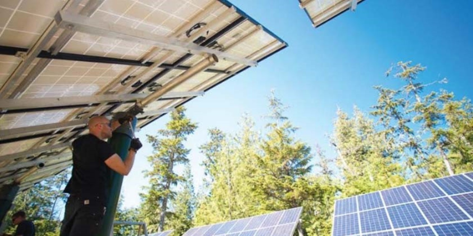 solar power grid installation