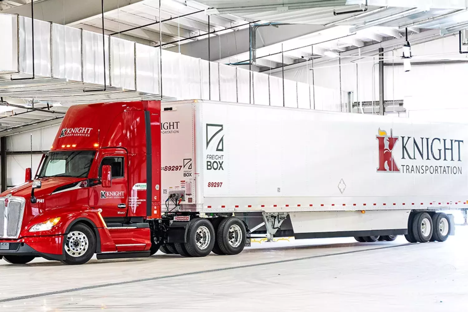 semi-trailer truck