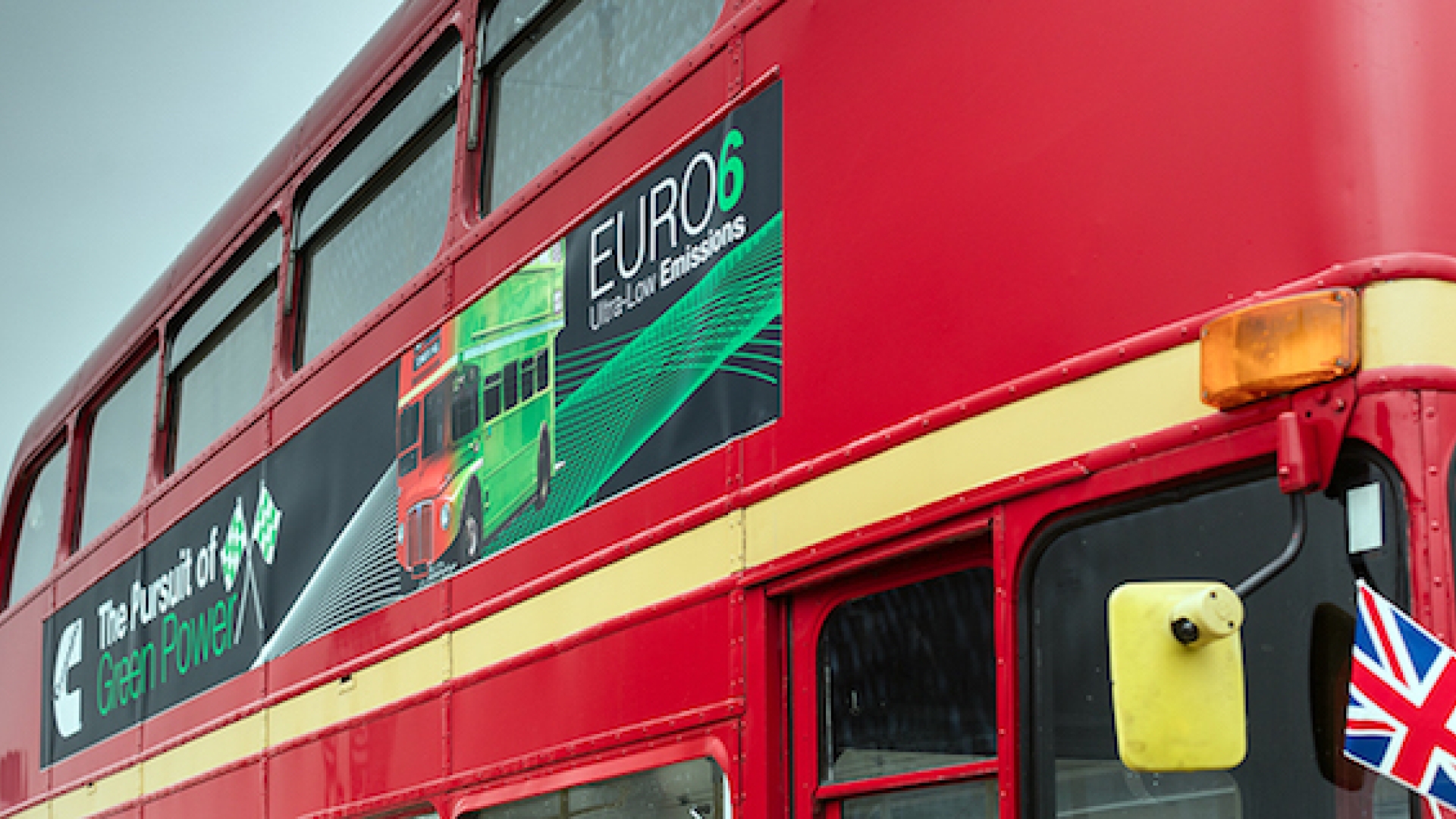 cummins powered london bus side
