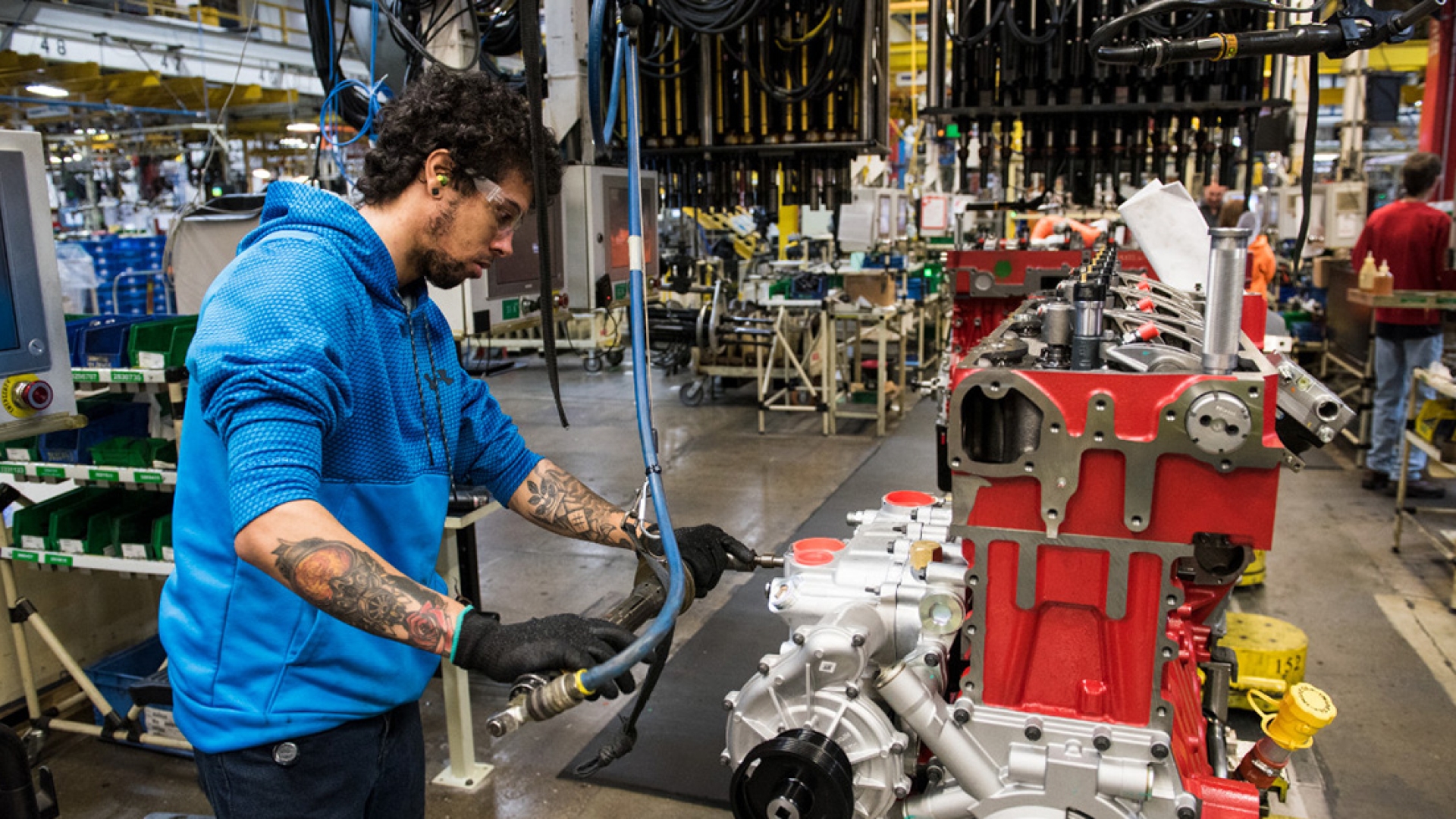 employees working on engine