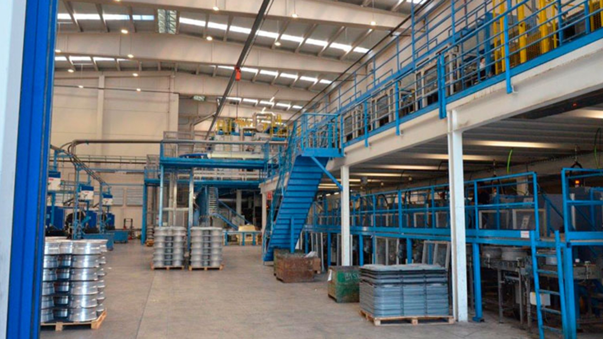 A prime power system from Cummins is powering Pakistan's first manufacturing plant for alloy wheels, located in Karachi.