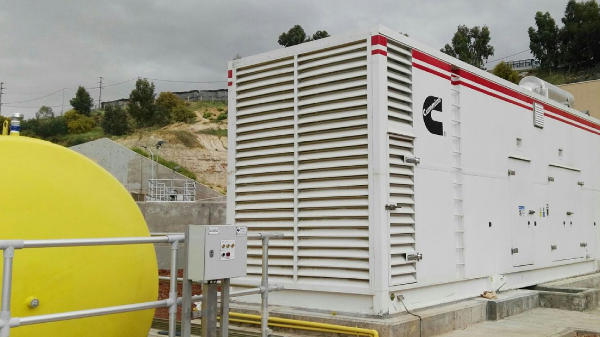 Authorized Cummins distributor S.E.T.I. Jordan Ltd. provided the supply and assembly of the Cummins generator set and a specially designed aluminum container with motorized louvers to meet unique customer requirements at a brand-new wastewater treatment plant.
