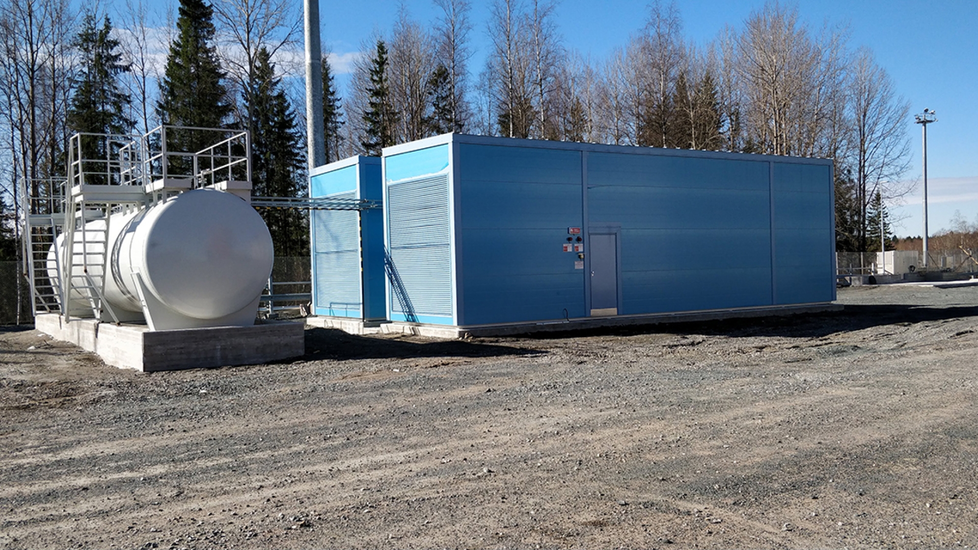 As part of a capital investment programme to reduce emissions and drive energy independence, Fingrid required power for a black start application that could fit a highly complex sequence of operations for their reserve Power Plant in Forssa.