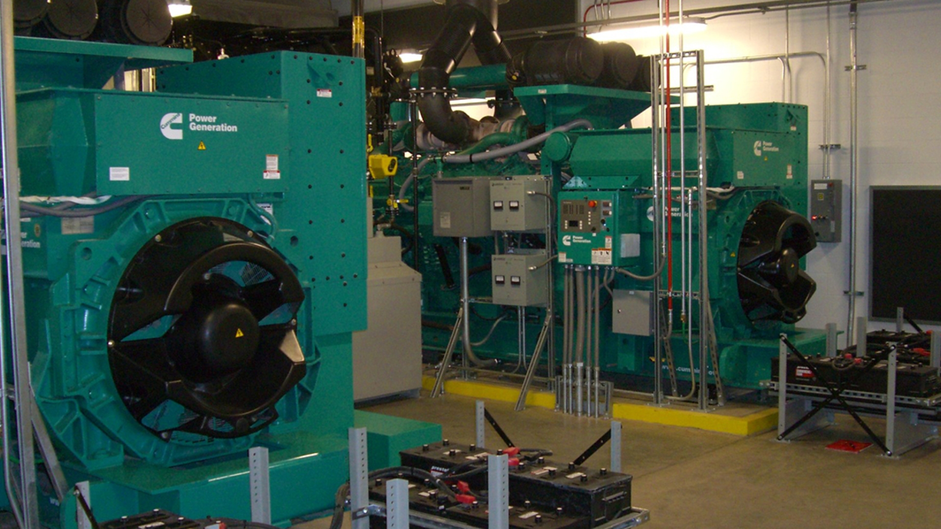 Microprocessor electronics accomplish the necessary control and protective functions in a paralleling system that resulted in greater protection with fewer components, less interconnects, and a smaller footprint at Cox Enterprises data center in Phoenix, Arizona, USA.