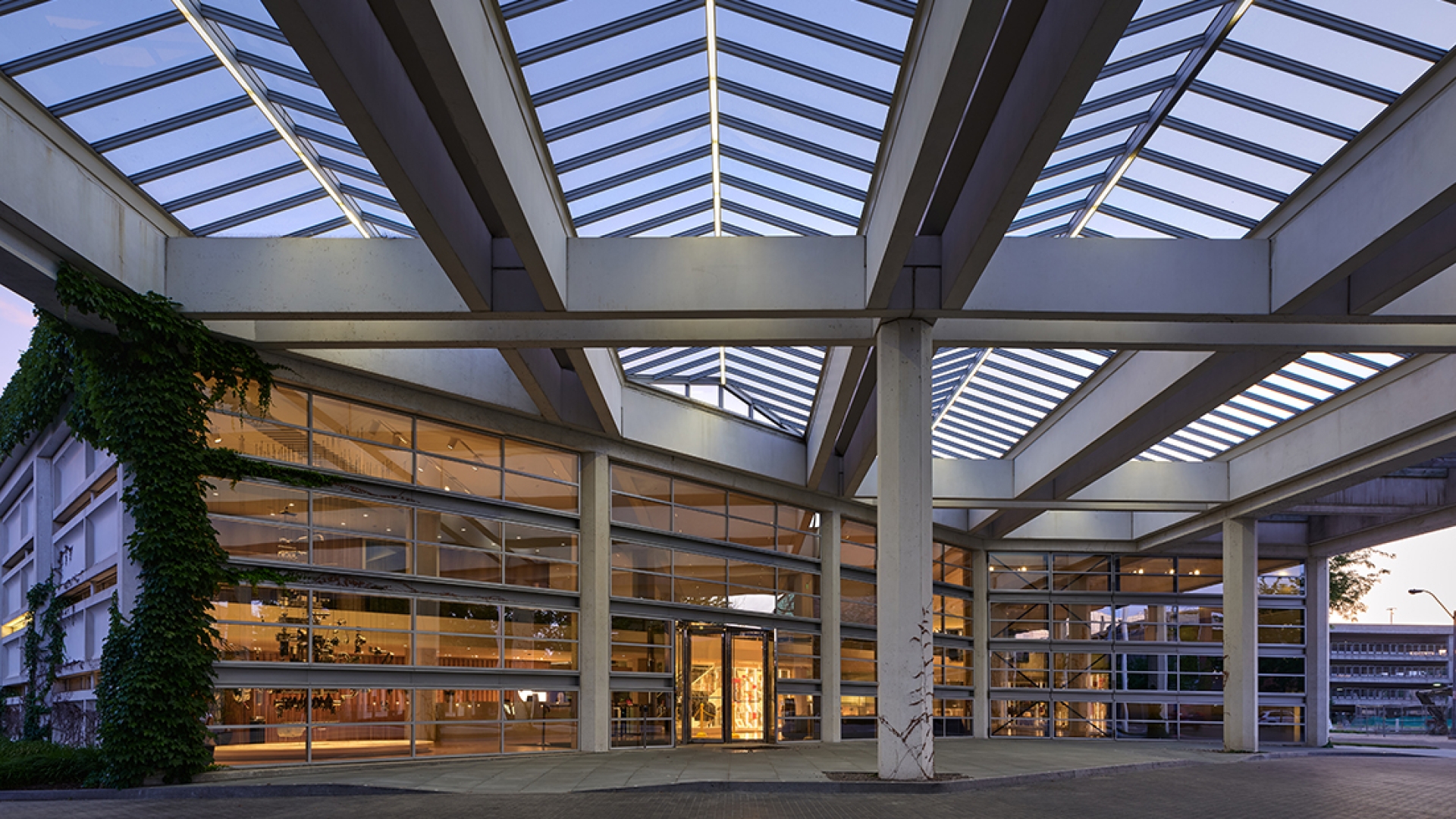 COB entrance