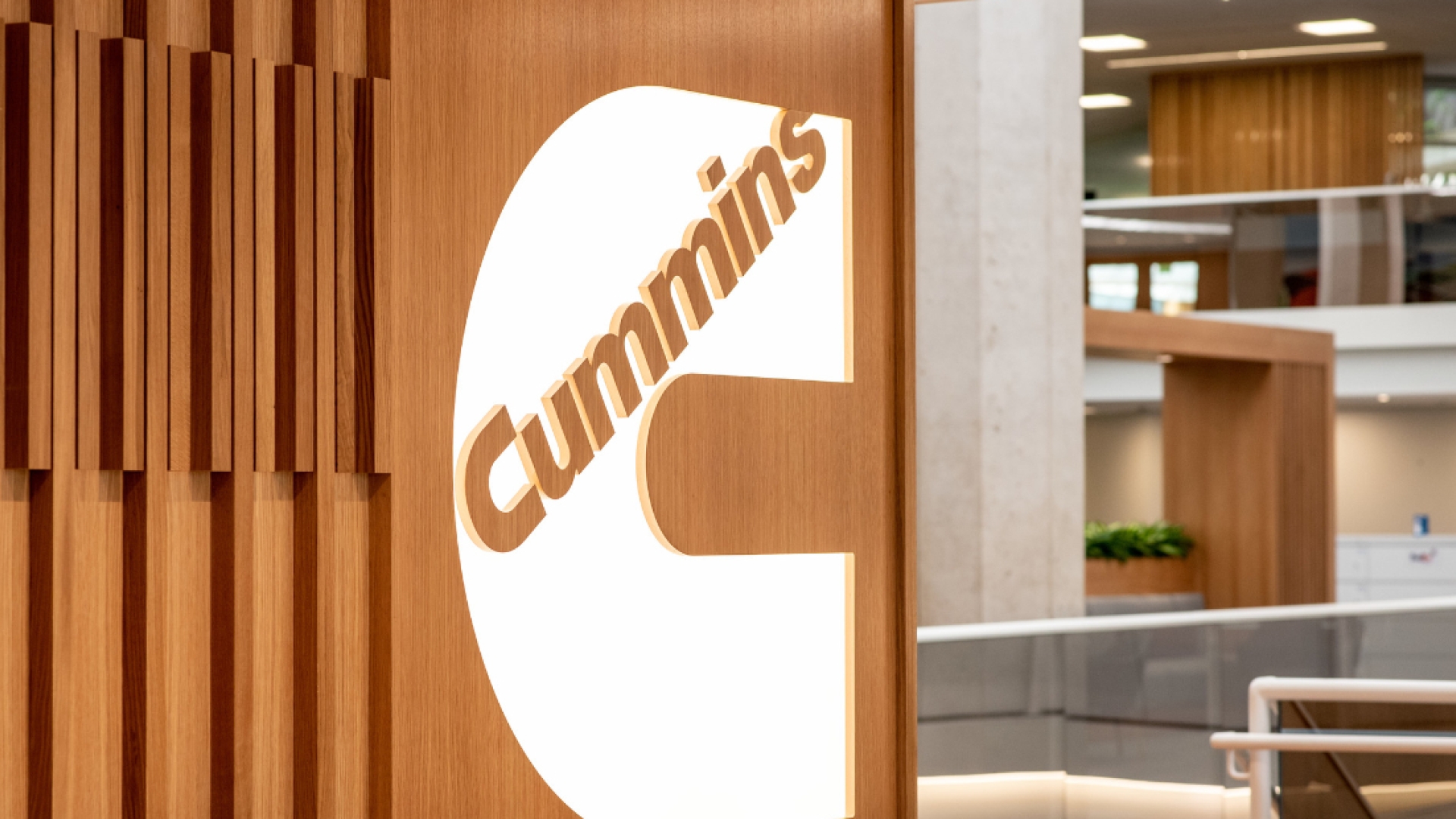 Cummins logo