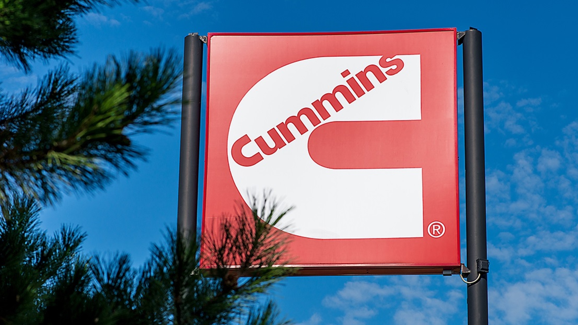 cummins logo sign