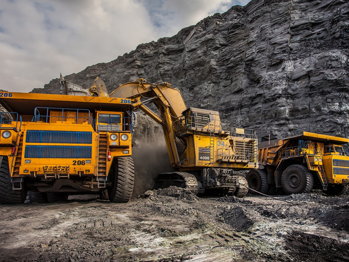 Mining vehicles in a quarry